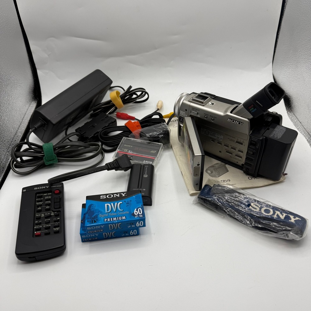 Sony DCR-TRV9 Digital Handycam Camcorder Silver For Parts Repair MiniDV Bundle